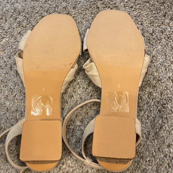VICI brand new size 8 heels - Picture 6 of 7